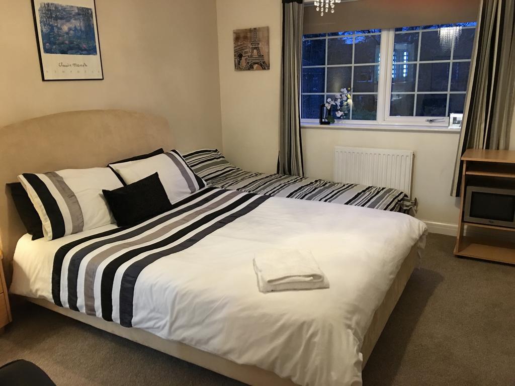 Sleepneat Bed & Breakfast Ascot  Oda fotoğraf