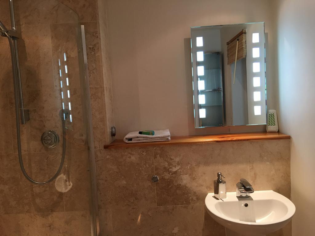 Sleepneat Bed & Breakfast Ascot  Oda fotoğraf