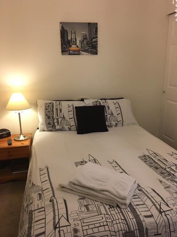 Sleepneat Bed & Breakfast Ascot  Oda fotoğraf